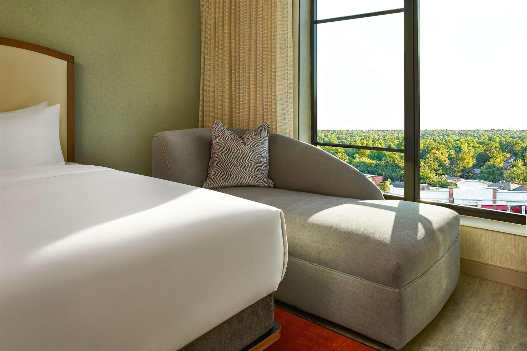 Lively Hotel On Oak Oklahoma City, Tapestry By Hilton Kültér fotó
